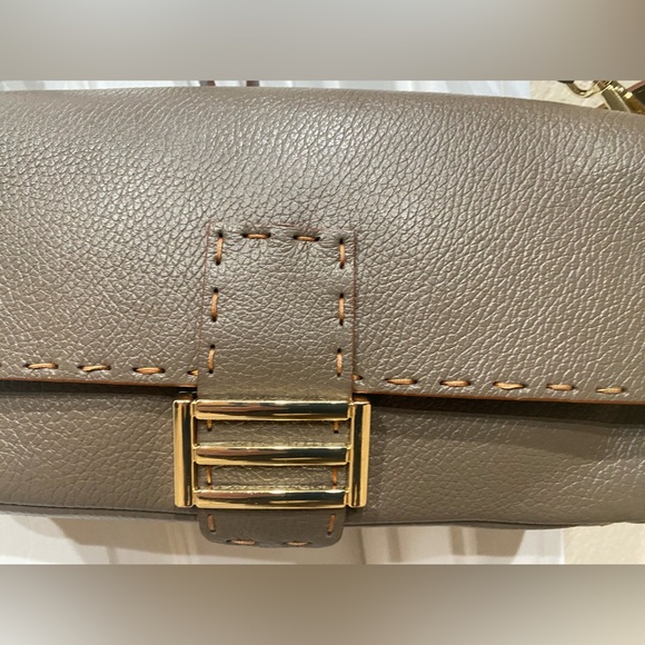 Made In Italy East West Beige Soft Leather Crossbody Bag- Purchased In Italy - Picture 2 of 16